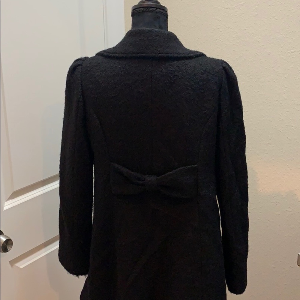 Coat - Picture 4 of 6